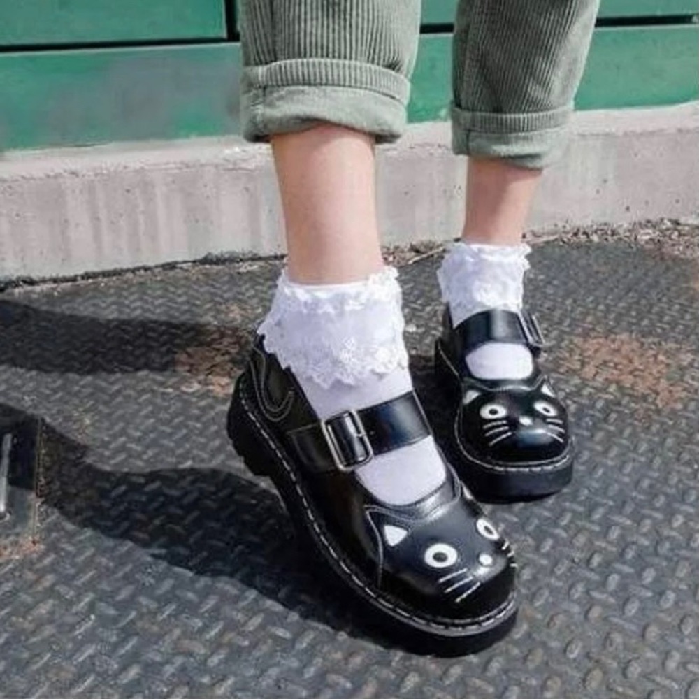 In box TUK Kitty Mary Janes